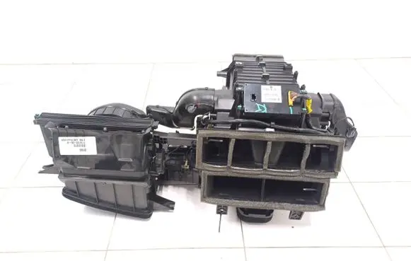 Tesla Model X Interior heater climate box assembly 1116133-00-A