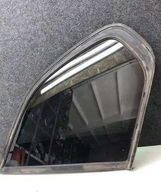 BMW X5 E70 Rear side window 71732306