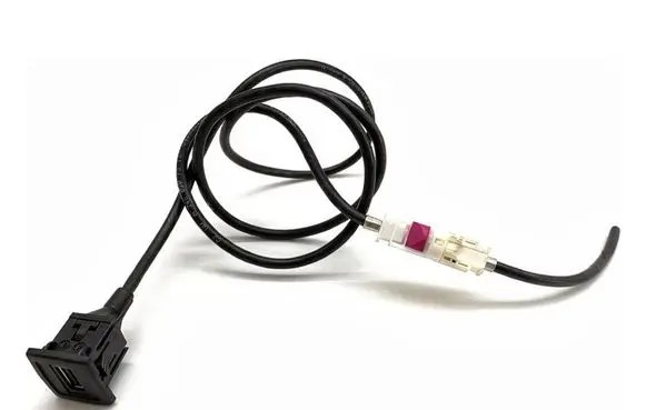Mercedes-Benz B W246 W242 USB socket connector