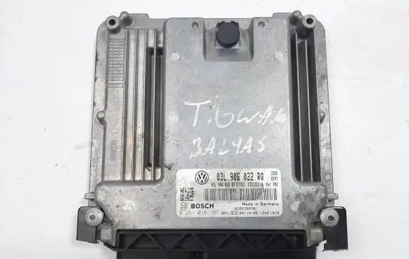 Volkswagen Tiguan Engine control unit/module 03L906022RQ 03L906022RP