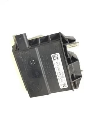Mercedes-Benz C W205 Battery relay fuse A0009061505