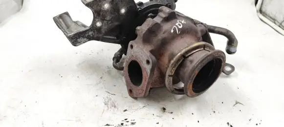 BMW 1 E82 E88 Turbo 781018902 7673780009