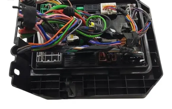 Nissan Juke II F16 Fuse box set 284B7-6LA0B