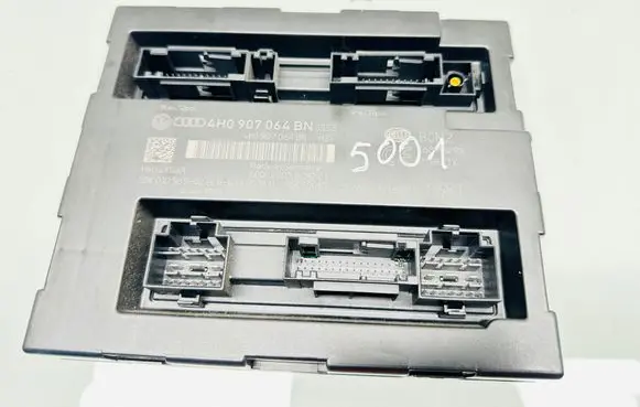 Audi A6 C7 Comfort/convenience module 4H0907064BN 00002001