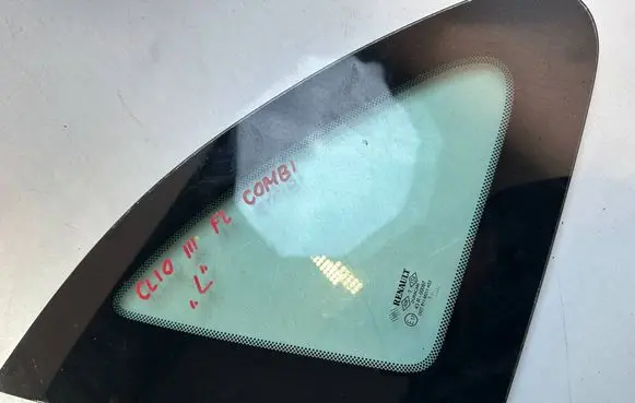 Renault Clio III Front vent window/glass (coupe) 43R00097