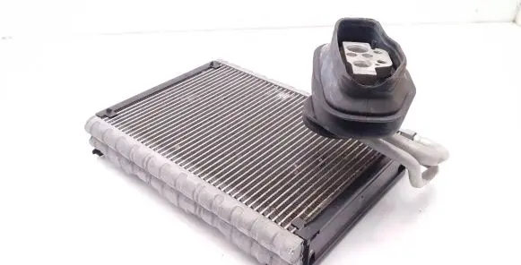 Audi A4 S4 B8 8K Air conditioning (A/C) radiator (interior) H1392008