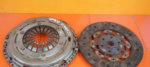 Volkswagen Scirocco Clutch set kit 1878005146 18MB45