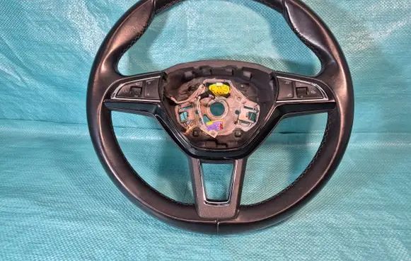 Skoda Octavia Mk3 (5E) Steering wheel 3V0419091L 0060030803 309311399340AA