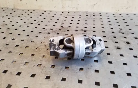 BMW X3 E83 Steering column universal joint