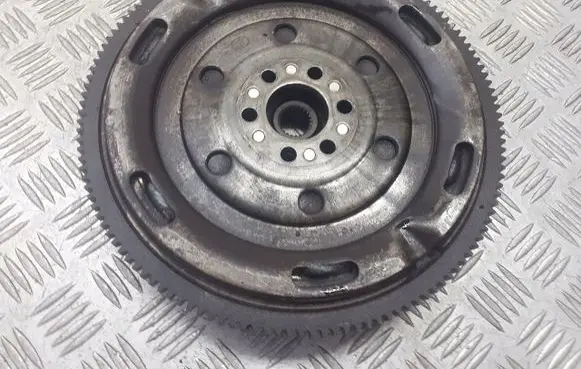 Audi A6 S6 C5 4B Dual mass flywheel 