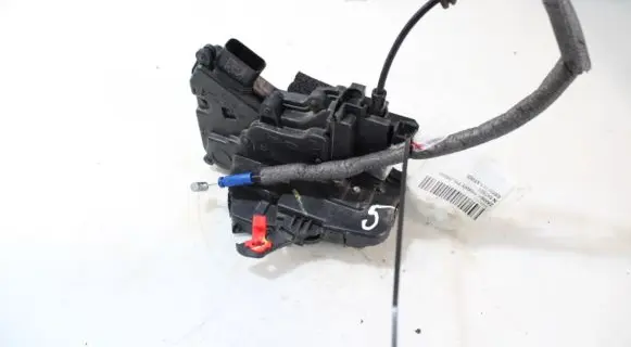 KIA Ceed Rear door lock