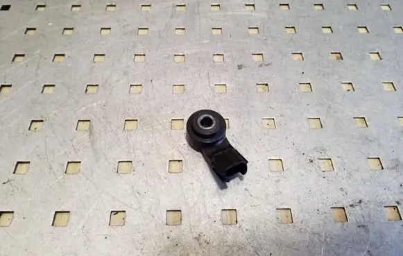 Toyota Prius (XW20) Detonation knock sensor 8961520090 1710001051