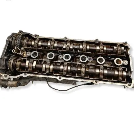 BMW 3 E46 Engine head 1436793