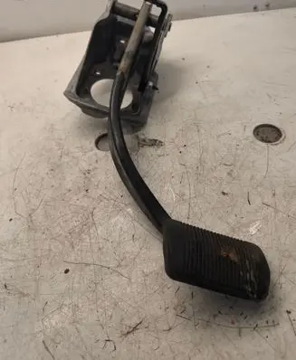 Jeep Grand Cherokee Brake pedal 04581656AA