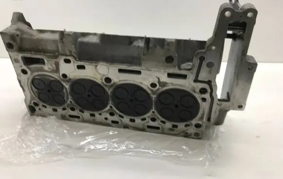 BMW 3 E90 E91 Engine head 7797678 7781098