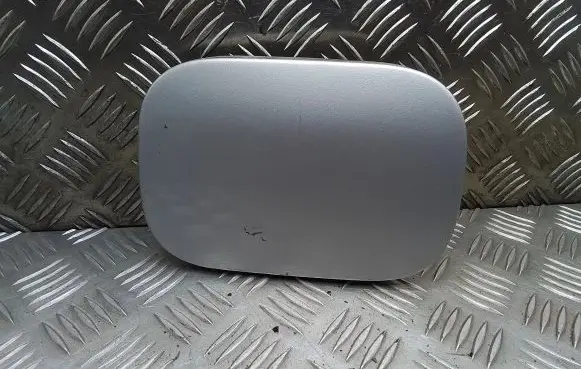 Mercedes-Benz C W203 Fuel tank cap A2035840738