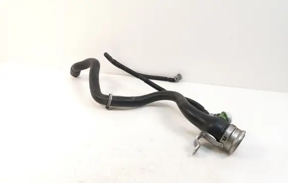 Fuel tank filler neck pipe