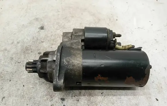 Seat Alhambra (Mk1) Starter motor 02M911023F