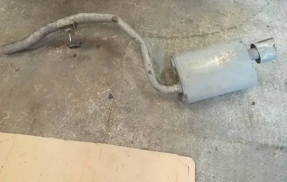 Renault Latitude (L70) Rear muffler/silencer tail pipe 201000566R