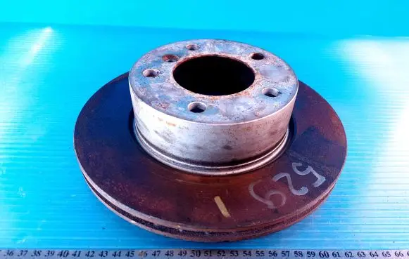 BMW 1 E81 E87 Front brake disc