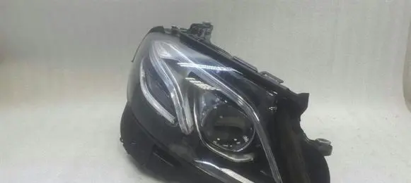 Mercedes-Benz E W213 Headlight/headlamp A2139066604