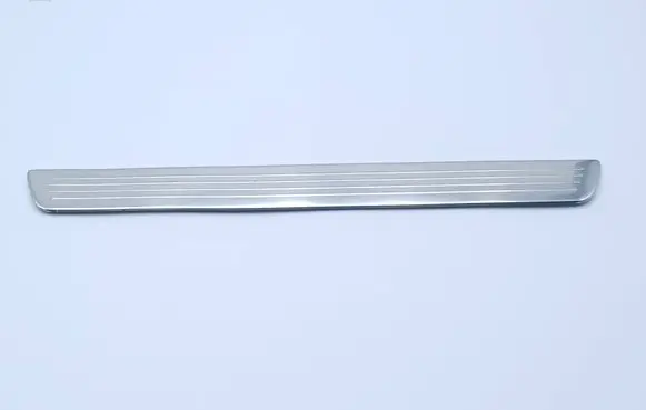 Mercedes-Benz GLS X166 Side skirt rear trim A1666860836