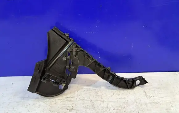 Volvo XC70 Rear bumper mounting bracket 31265322