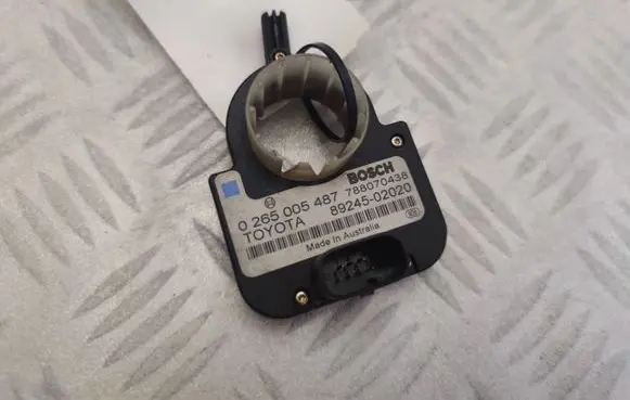 Toyota Avensis T250 Steering angle sensor 8924502020