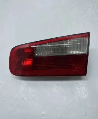 Renault Laguna II Tailgate rear/tail lights 8200002476