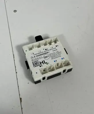 Mercedes-Benz GLC C253 Door control unit/module A2059000828
