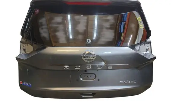 Nissan Rogue Tailgate/trunk/boot lid 
