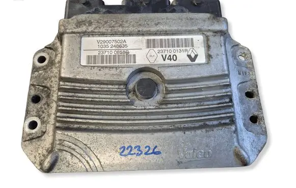 Renault Megane II Engine control unit/module 237100131R 237100858R V29007502A
