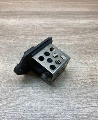 Peugeot 307 Heater blower motor/fan resistor 9641212480