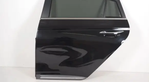 Hyundai Ioniq Rear door