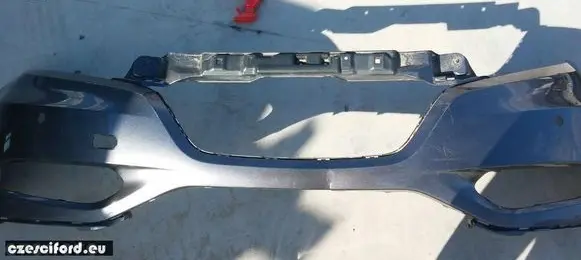 Honda HR-V Front bumper 71101-T7W-A000