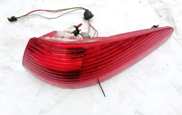 Peugeot 607 Rear/tail lights