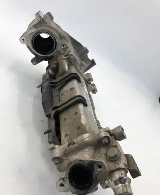 Opel Astra K EGR valve cooler V29007672