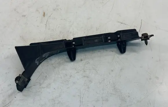 BMW X5 E53 Front bumper mounting bracket 7116667 51117116667