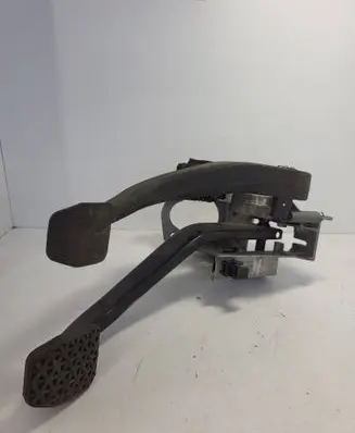 BMW 2 F22 F23 Pedal assembly 35316761310