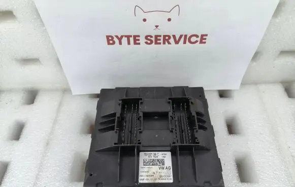 Volkswagen Golf VI Central body control module 7E0937190C
