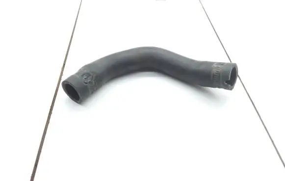 Opel Astra H Breather hose/pipe 