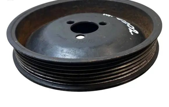 Volkswagen Transporter - Caravelle T4 Power steering pump pulley 074121031