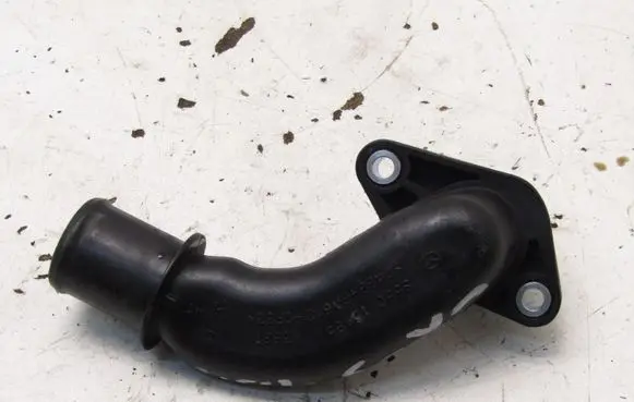 Mazda CX-3 Engine coolant pipe/hose S55015195