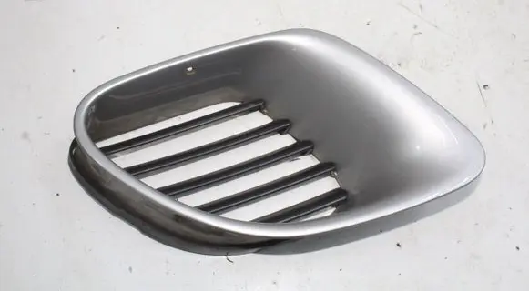 Porsche Boxster 986 Quarter panel pressure vent 98650456200
