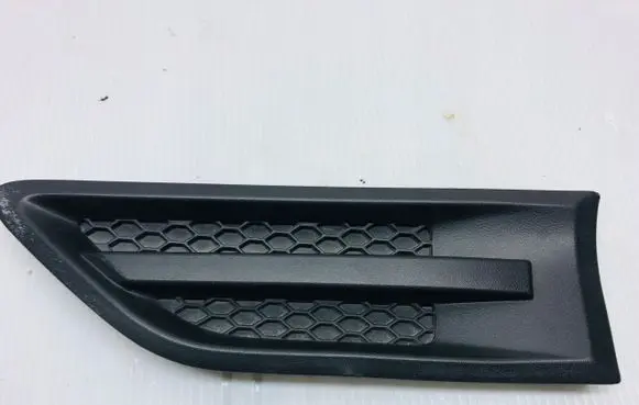 KIA Soul Front bumper lower grill