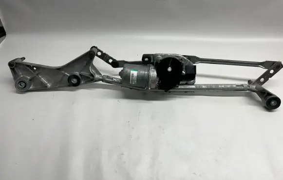 Mercedes-Benz GL X166 Front wiper linkage and motor A1668202740