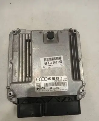 Audi A6 S6 C6 4F Engine control unit/module 03G906016JD 8L0906680 1039S18910