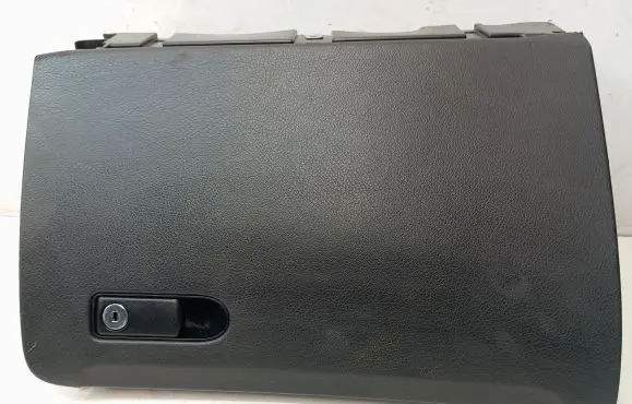 Mercedes-Benz GLC C253 Glove box A2536800191