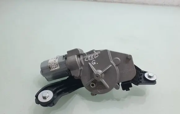 KIA Ceed Rear window wiper motor 98700J7000 0390205069