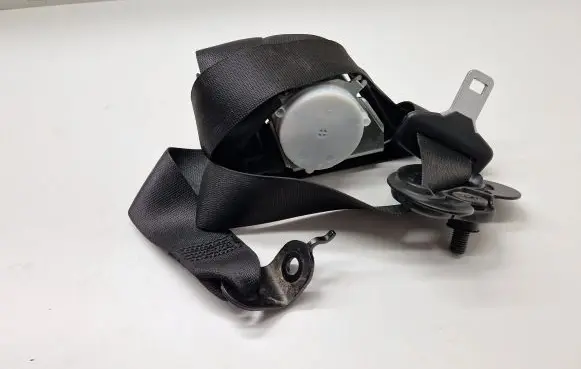 BMW 4 F32 F33 Front seatbelt 34097872